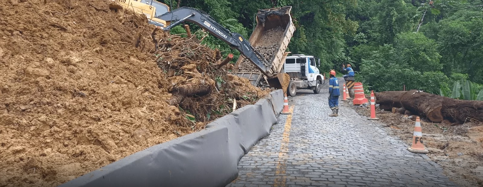 DER do Paraná reabre Estrada da Graciosa e a mantém na operação ‘Pare-e-Siga’